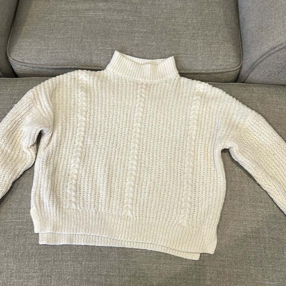 Cropped sweater